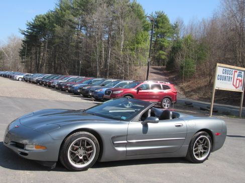 Used 2004 Chevrolet Corvette image 22