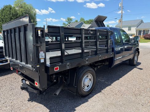Used 2013 Ford F350 2WD SuperCab Super Duty image 4
