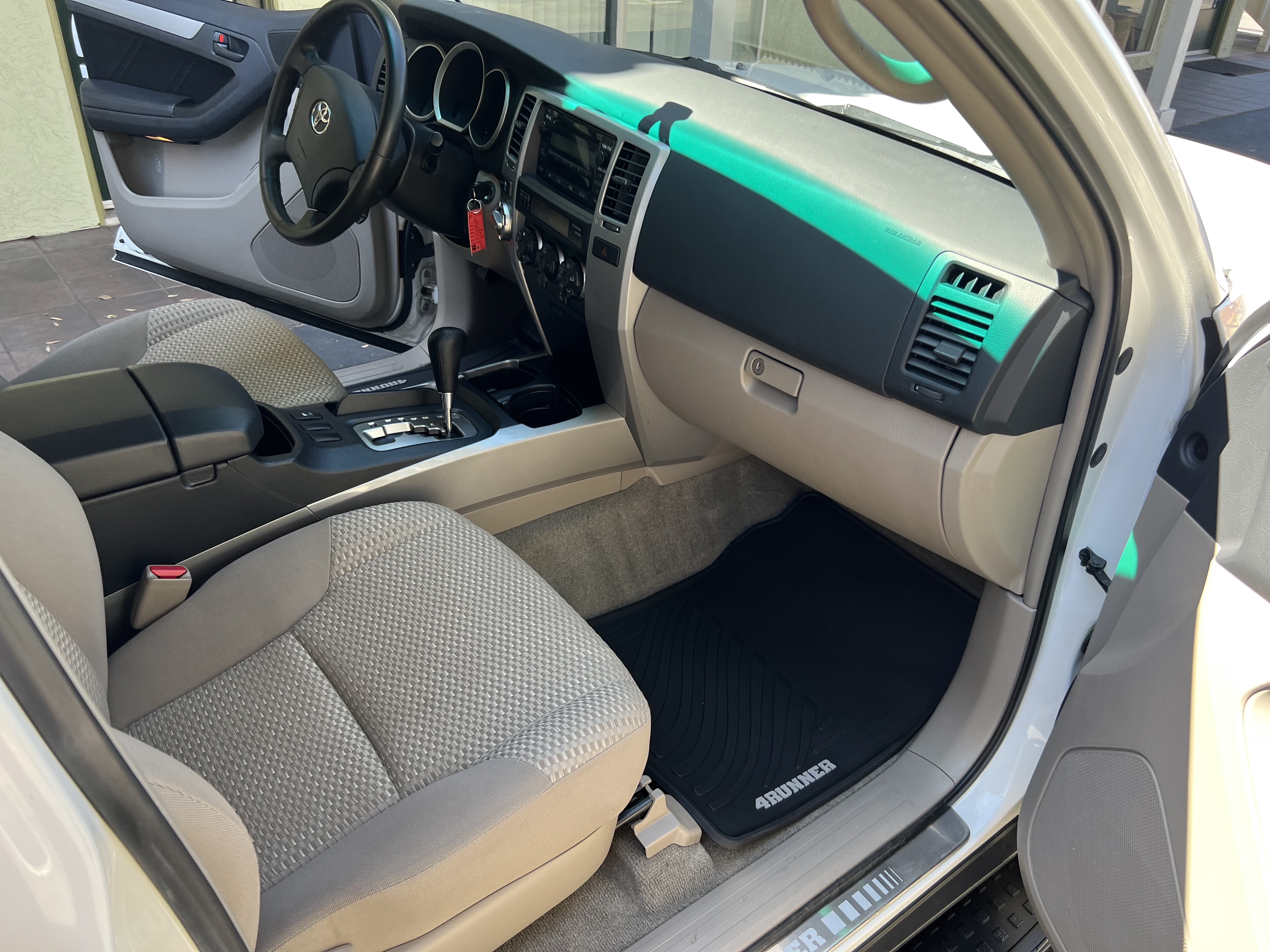 Used 2008 Toyota 4Runner 4WD image 25