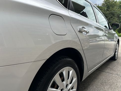 Used 2017 Nissan Sentra S FWD image 6