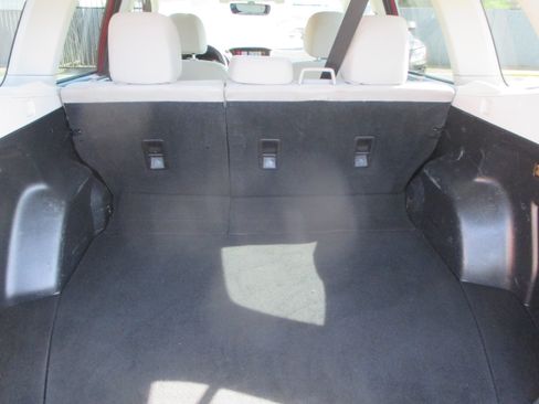 Used 2018 Subaru Forester 2.5i Premium AWD/4WD image 12