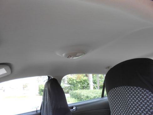 Used 2009 Chevrolet Cobalt LT image 12