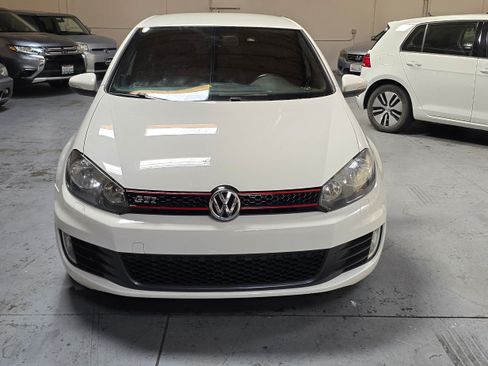 Used 2013 Volkswagen GTI Wolfsburg Edition image 10
