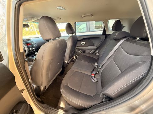 Used 2014 Kia Soul image 10
