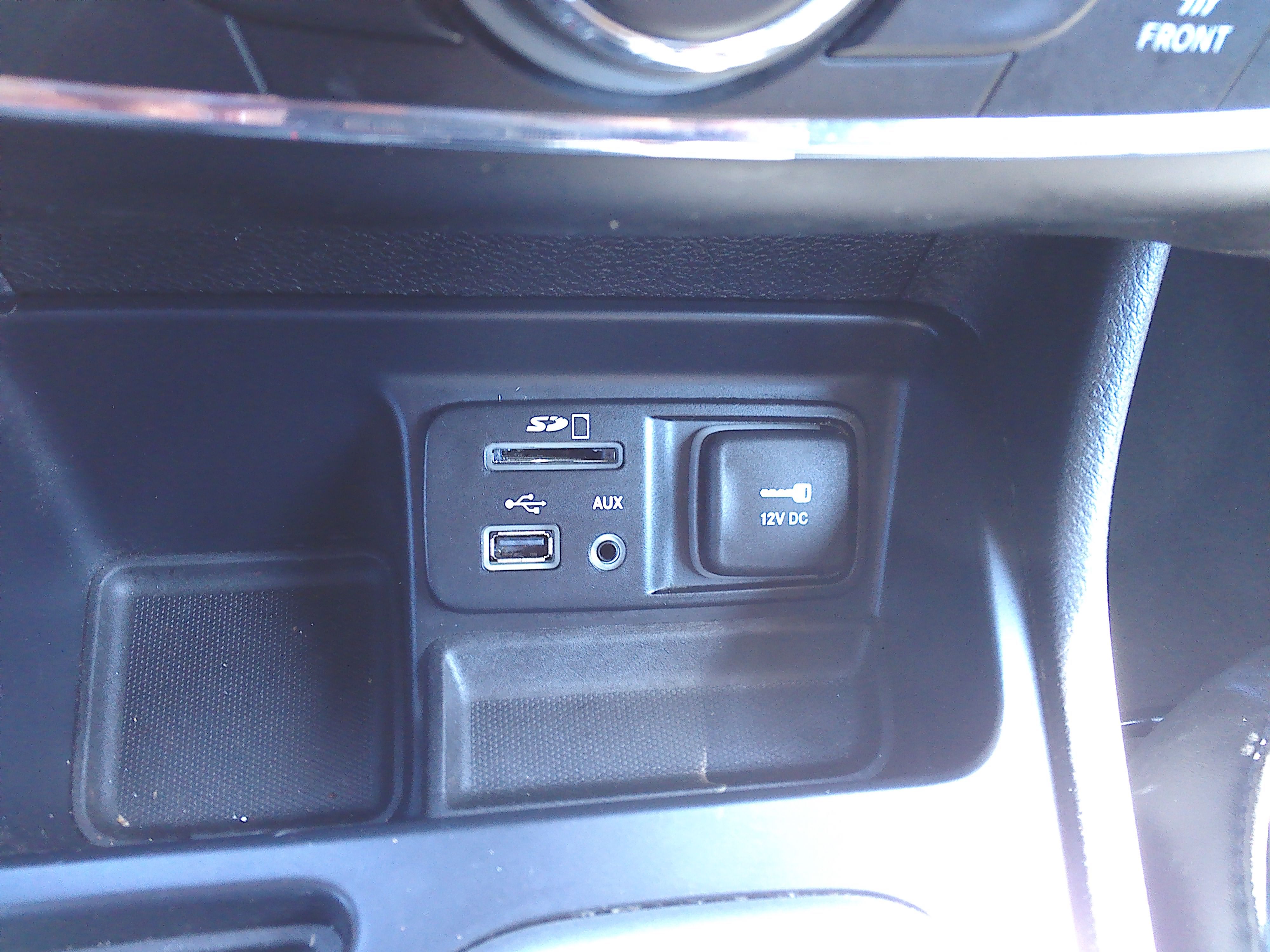 Used 2014 Jeep Cherokee Limited FWD image 18