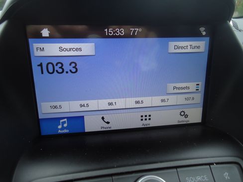 Used 2019 Ford Escape SEL image 14