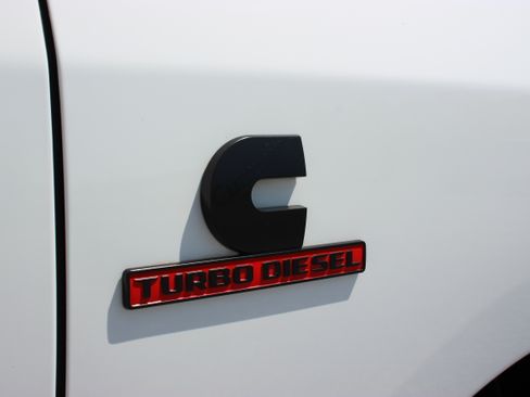 Used 2024 RAM 2500 4x4 Crew Cab Tradesman image 13