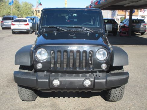 Used 2018 Jeep Wrangler Sport S image 17
