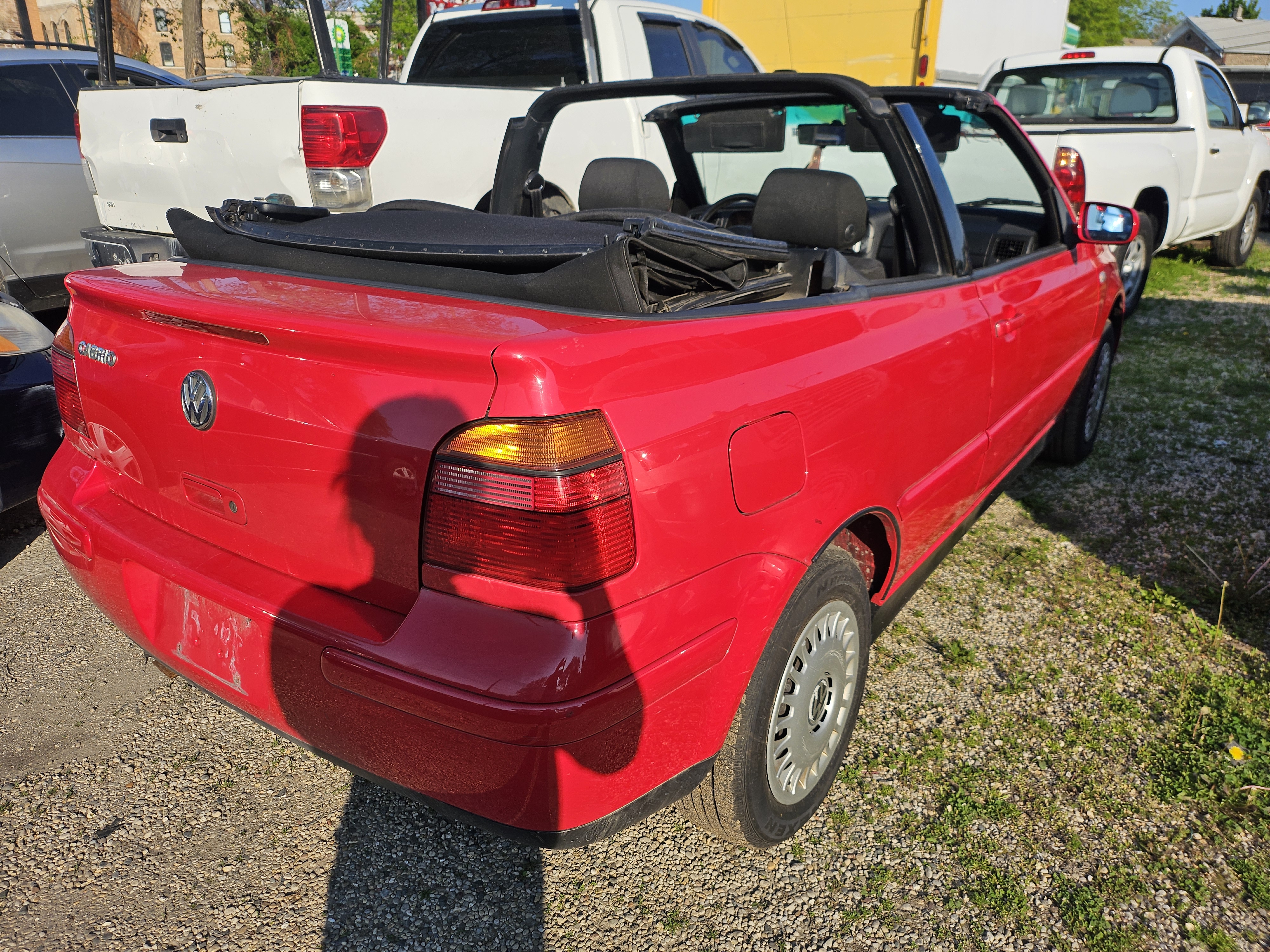 Used 2002 Volkswagen Cabrio GLS FWD image 8