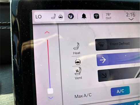 Used 2022 Jeep Grand Cherokee Overland image 36