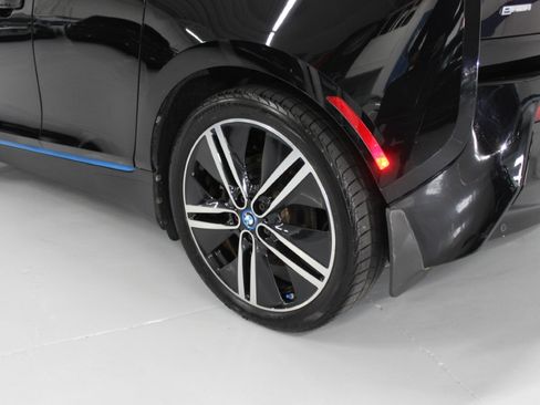 Used 2017 BMW i3 w/ Range Extender RWD image 9