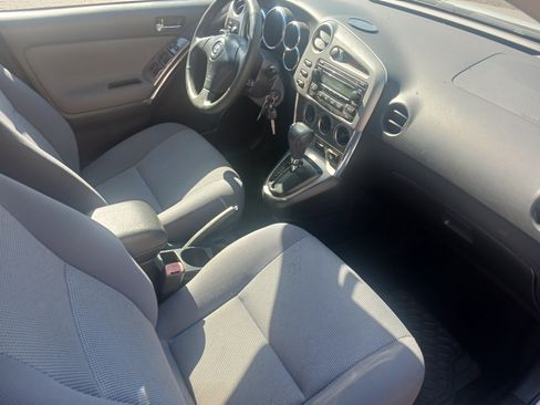 Used 2006 Toyota Matrix XR image 6