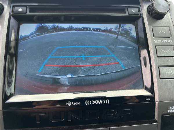 Used 2018 Toyota Tundra SR5 AWD/4WD image 19