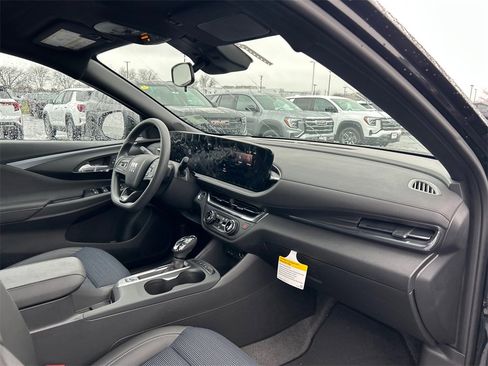 New 2026 Buick Envista Preferred image 32