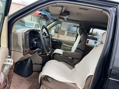 Used 1999 GMC Savana 1500 SLT image 2