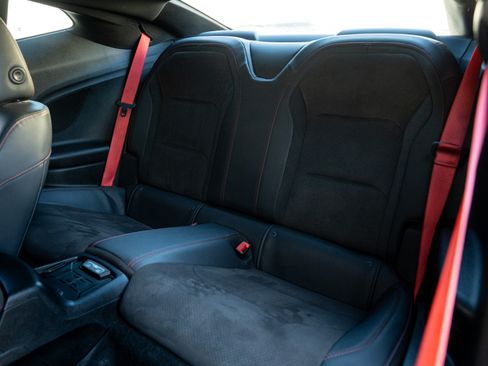 Used 2020 Chevrolet Camaro ZL1 image 28