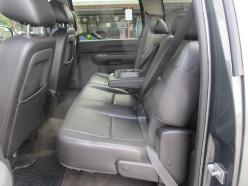 Used 2011 Chevrolet Silverado 1500 LT Z71 image 23