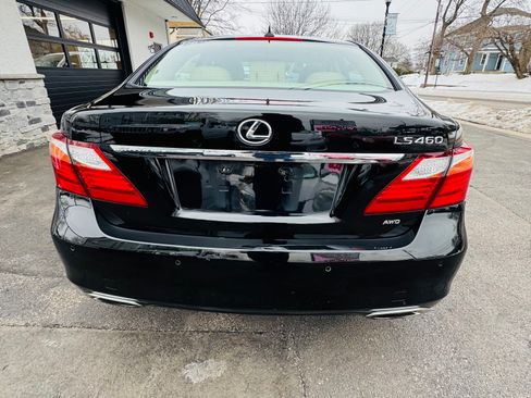 Used 2011 Lexus LS 460 image 4