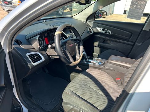 Used 2013 GMC Terrain SLE image 4