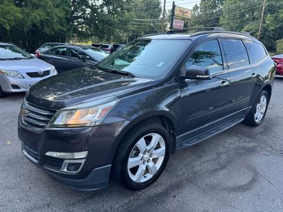 Used 2016 Chevrolet Traverse FWD LT w/ 1LT