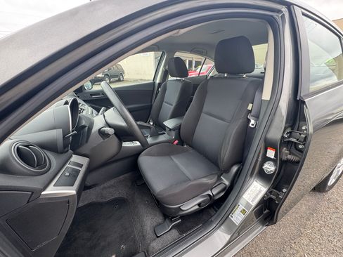 Used 2010 MAZDA MAZDA3 Touring image 15