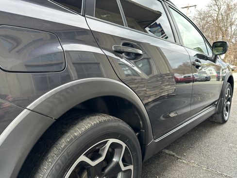 Used 2013 Subaru XV Crosstrek 2.0i Premium image 6