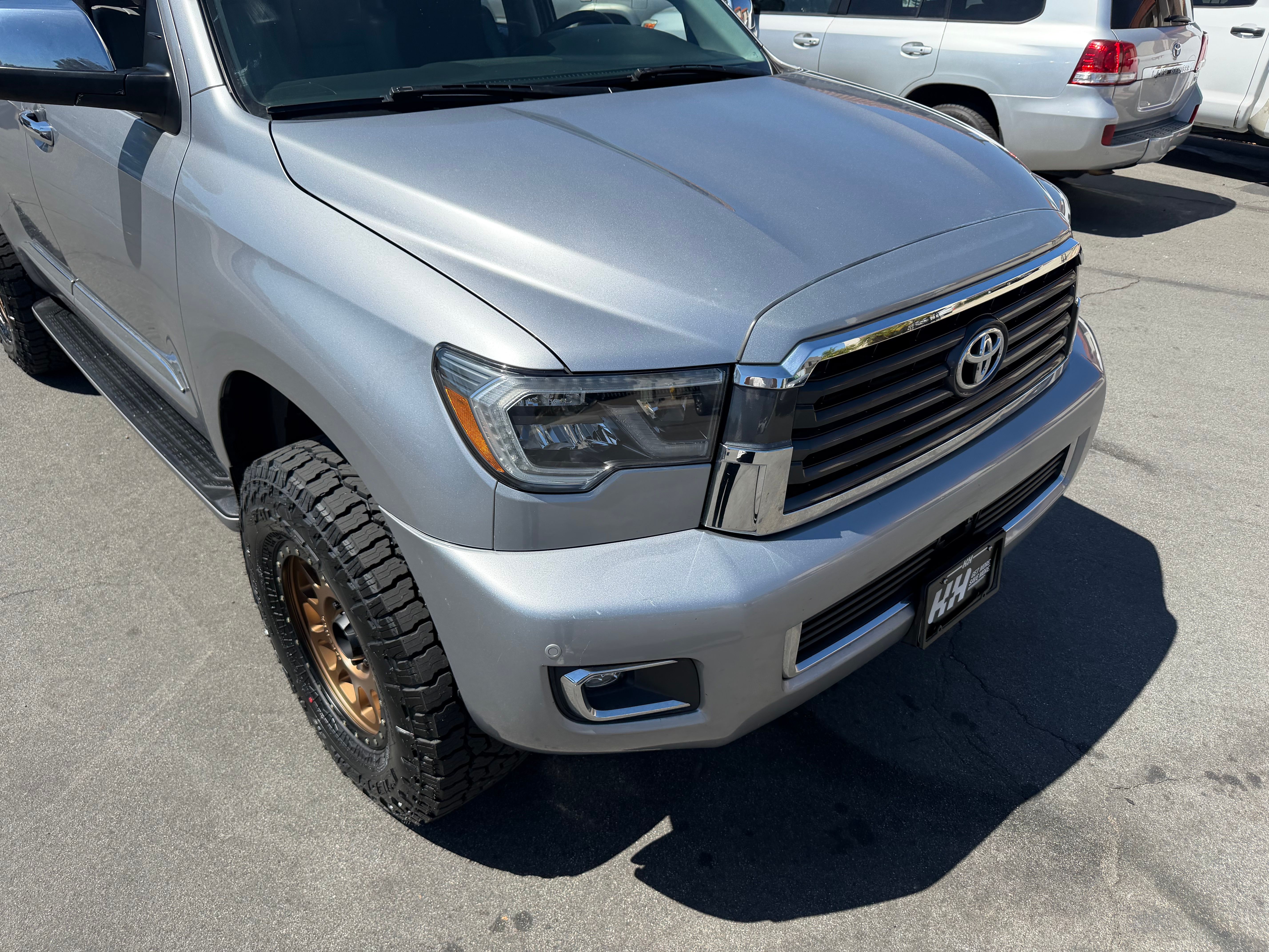 Used 2018 Toyota Sequoia Limited AWD/4WD image 12