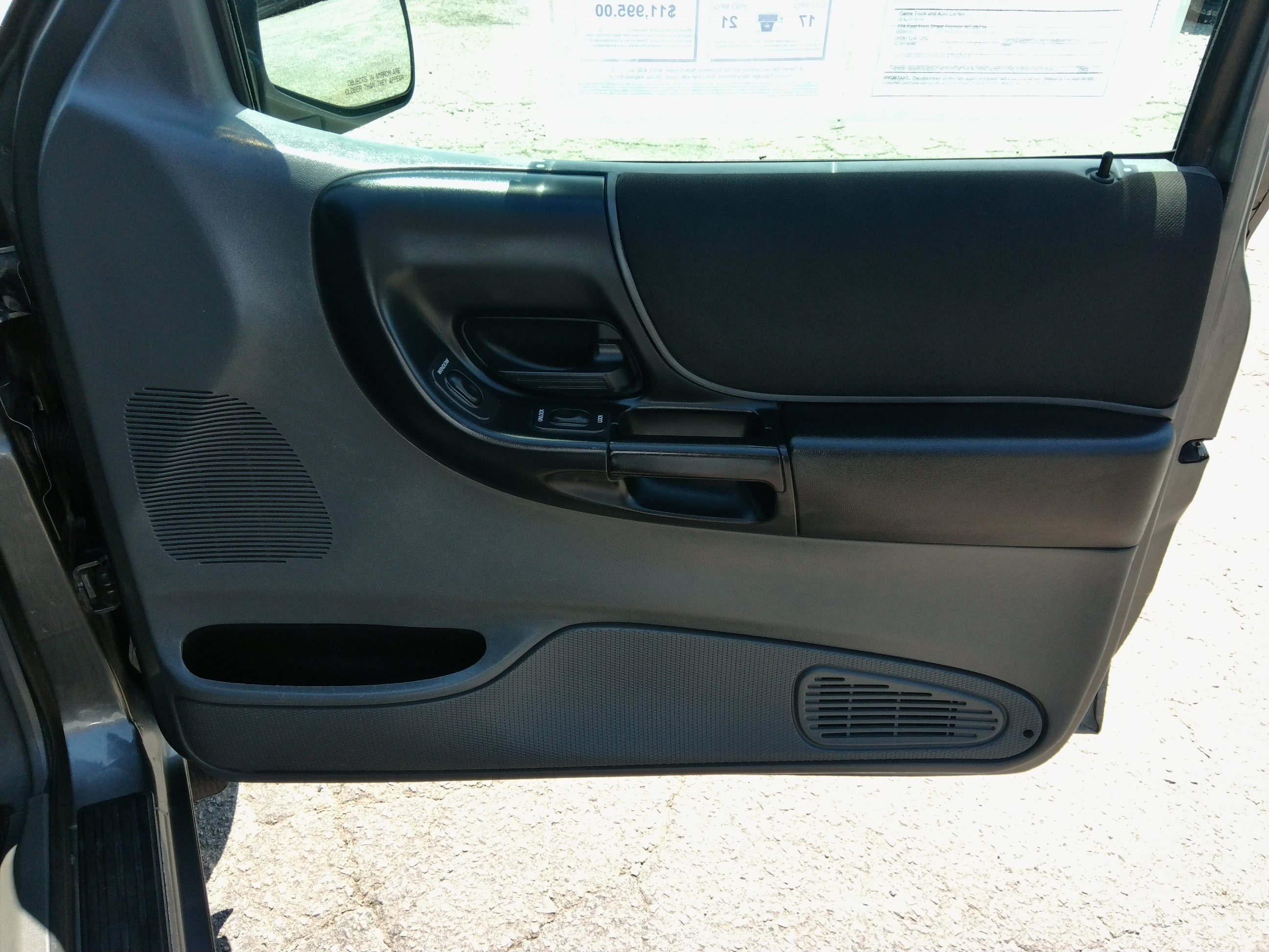Used 2004 Ford Ranger 4x4 SuperCab Edge image 31