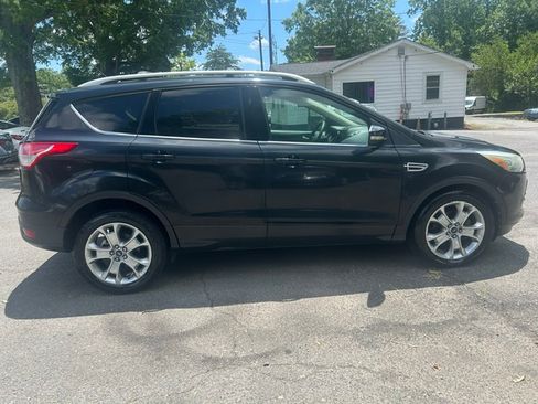Used 2015 Ford Escape FWD Titanium image 6