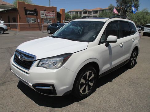 Used 2018 Subaru Forester 2.5i Premium AWD/4WD image 19