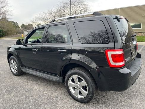 Used 2011 Ford Escape Limited image 12