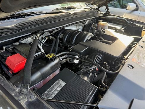 Used 2015 Chevrolet Tahoe LT image 32