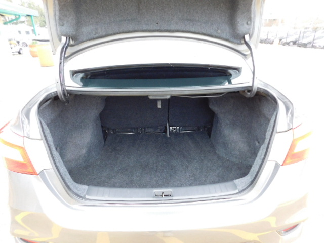 Used 2019 Nissan Sentra S FWD image 8