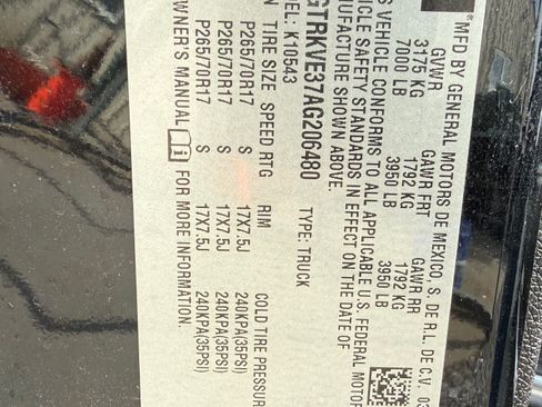 Used 2010 GMC Sierra 1500 SLT image 9