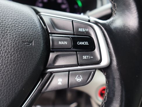Used 2018 Honda Accord EX-L Hybrid image 21