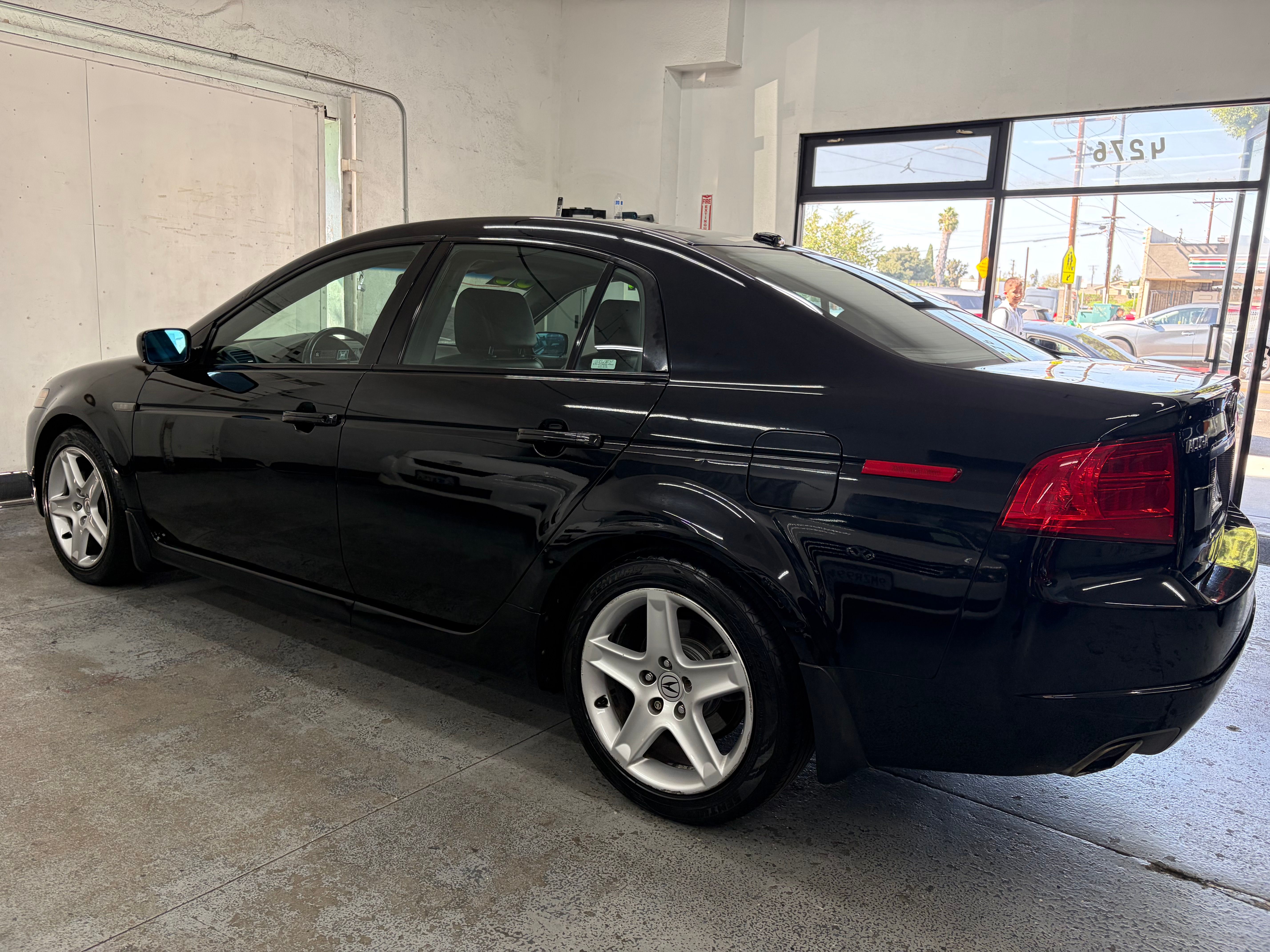 Used 2005 Acura TL UNAVAIL FWD image 4