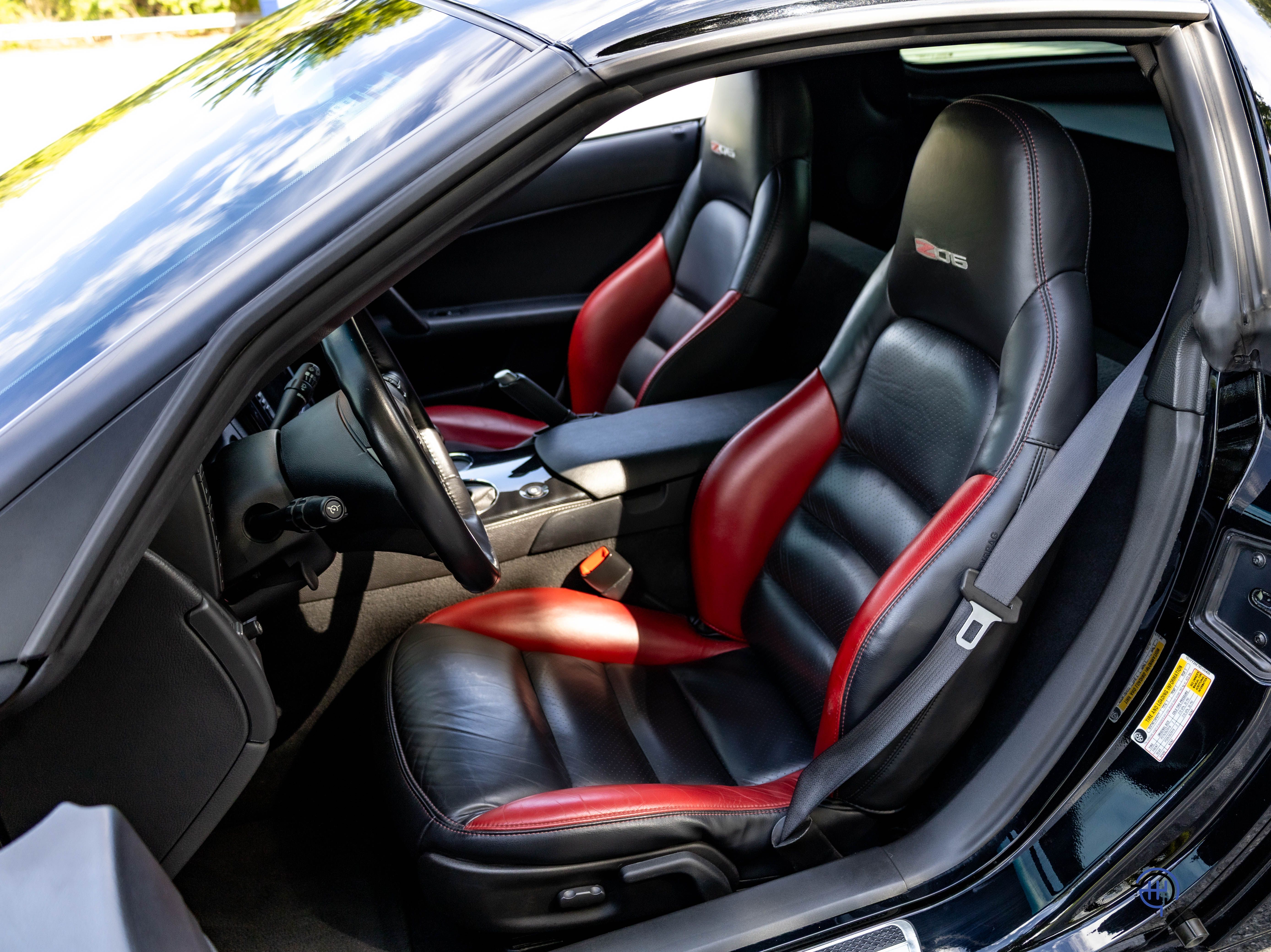 Used 2008 Chevrolet Corvette Z06 Coupe w/ 2LZ RWD image 36