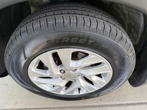 Used 2016 Honda CR-V EX-L image 23