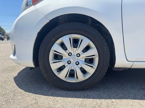 Used 2013 Toyota Yaris 2-Door Hatchback FWD image 14