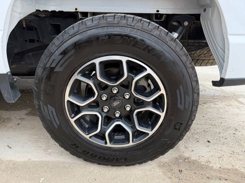 Used 2021 Ford F150 4x4 SuperCrew image 11