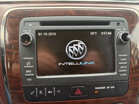 Used 2013 Buick Enclave Leather image 21