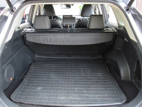 Used 2019 Toyota RAV4 Limited image 24