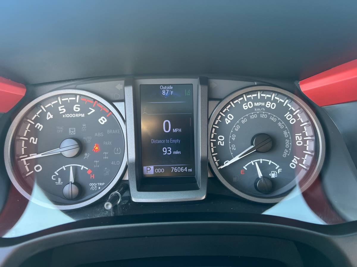 Used 2020 Toyota Tacoma TRD Sport AWD/4WD image 20