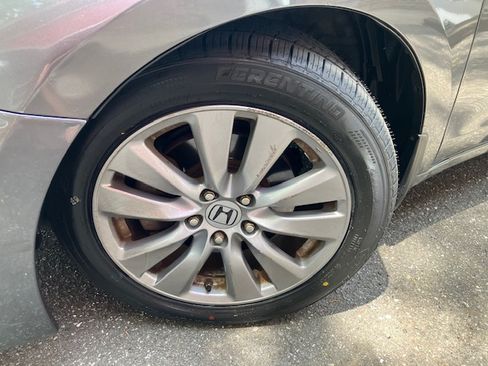 Used 2011 Honda Accord EX-L V6 Sedan image 14