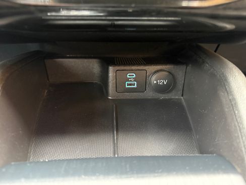 Used 2023 Ford Escape Active AWD/4WD image 16