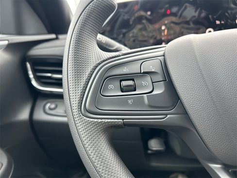 New 2026 Buick Envista Preferred image 18