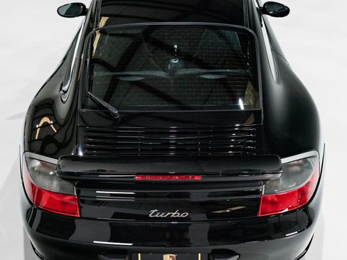 Used 2001 Porsche 911 Turbo Coupe AWD/4WD image 24