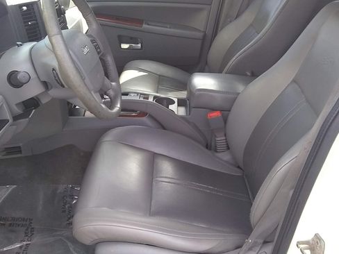 Used 2007 Jeep Grand Cherokee Limited image 8