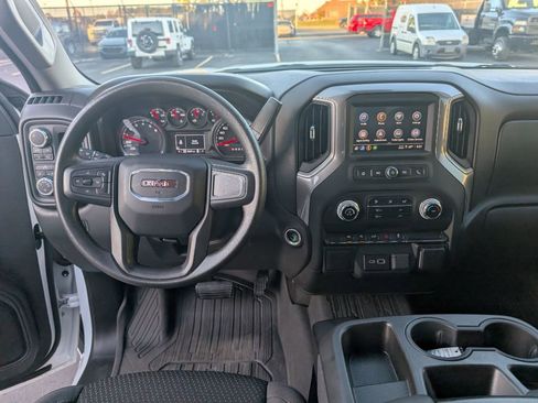 Used 2023 GMC Sierra 1500 Pro image 9