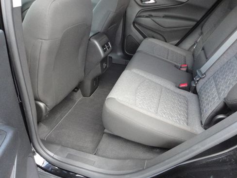 Used 2022 Chevrolet Equinox LT image 19